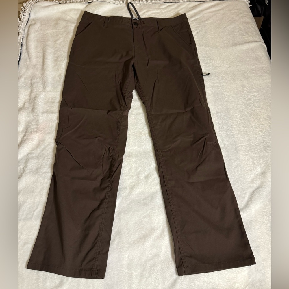 686 everywhere pants 36x30 (hemmed)